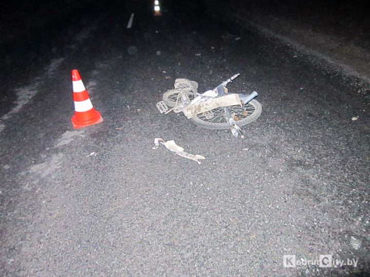 В Кобринском районе «бесправник» насмерть сбил 21-летнего велосипедиста