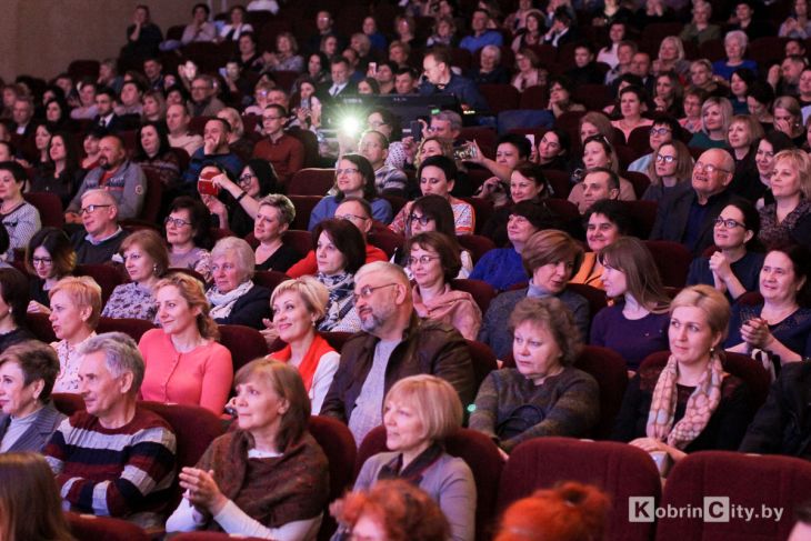 В Кобрине 5 апреля состоялся долгожданный концерт Сергея Трофимова