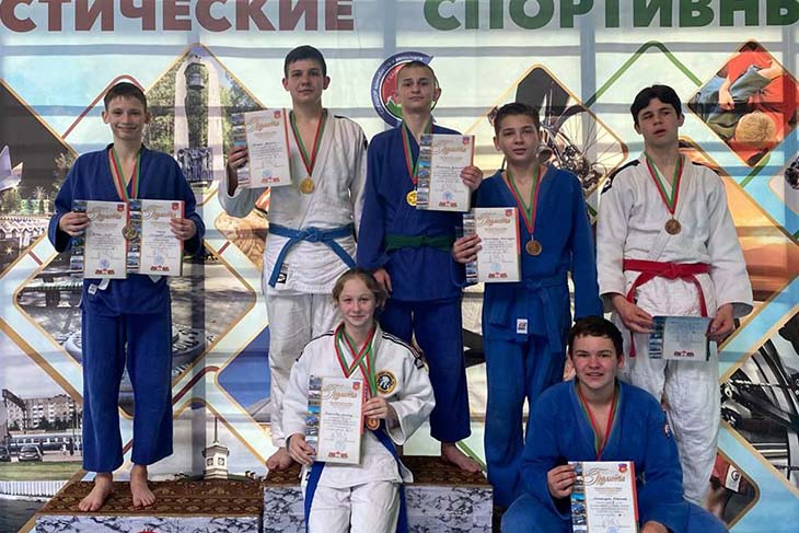 8 медалей и II командное место завоевали воспитанники КДЮСШ Кобринского района на областной спартакиаде по дзюдо