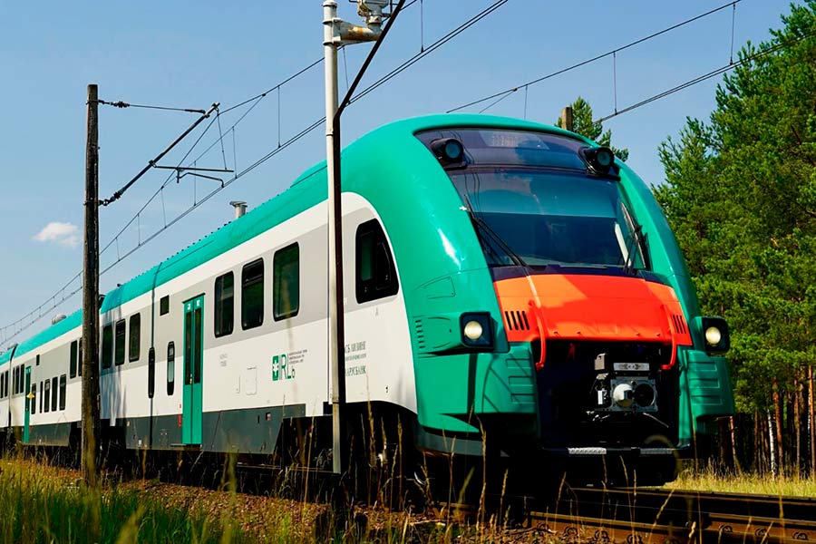 С 4 августа возобновляет рейсы современный электропоезд между Брестом и Минском