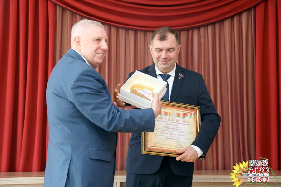Названы победители областного конкурса «Лучший руководитель» в сфере АПК — в их числе директора двух предприятий Кобринщины