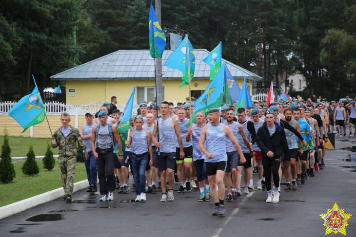 В 38-й Брестской отдельной гвардейской десантно-штурмовой бригаде отметили День ВДВ 