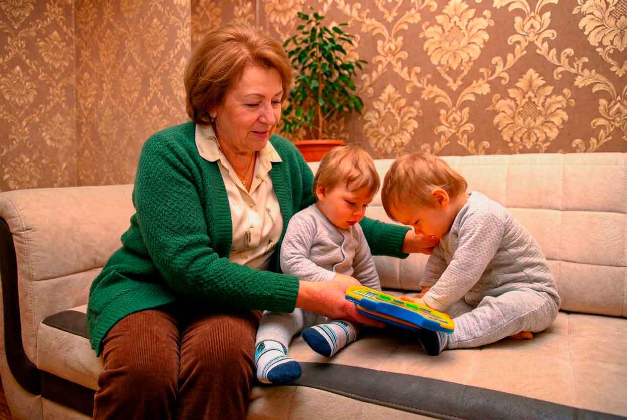 Услуга социальной няни в Беларуси: кому предоставляется и куда обращаться