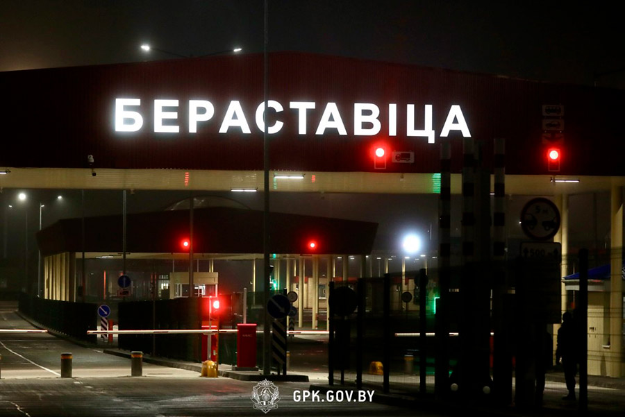 Два КПП на границе с Польшей начали работать ночью 17 ноября