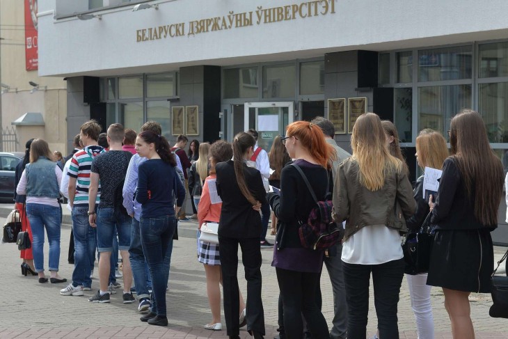Минобразования утвердило сроки вступительной кампании–2026: когда подавать документы, сдавать экзамены и ждать зачисления