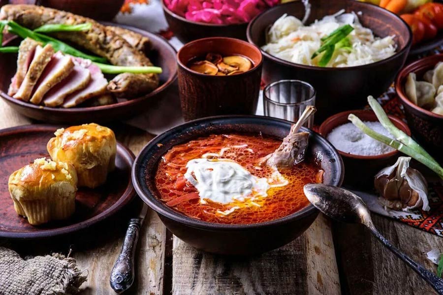 Картошка, мясо или кондитерка? Что чаще всего едят белорусы