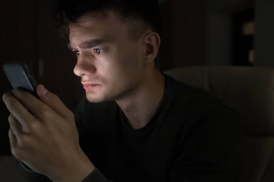 19-летний парень из Брестской области стал жертвой вымогательства через сайт знакомств