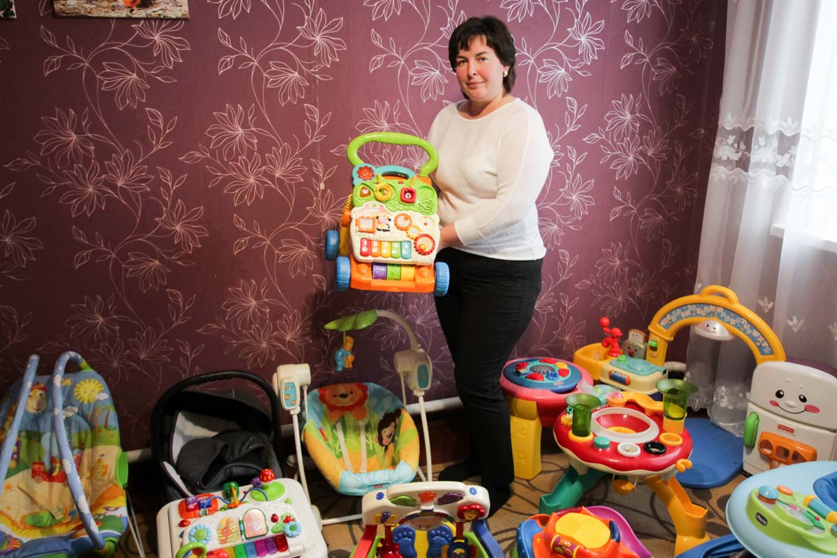 Предприниматель из Кобрина потратила субсидию на игрушки — идею подсказали дети