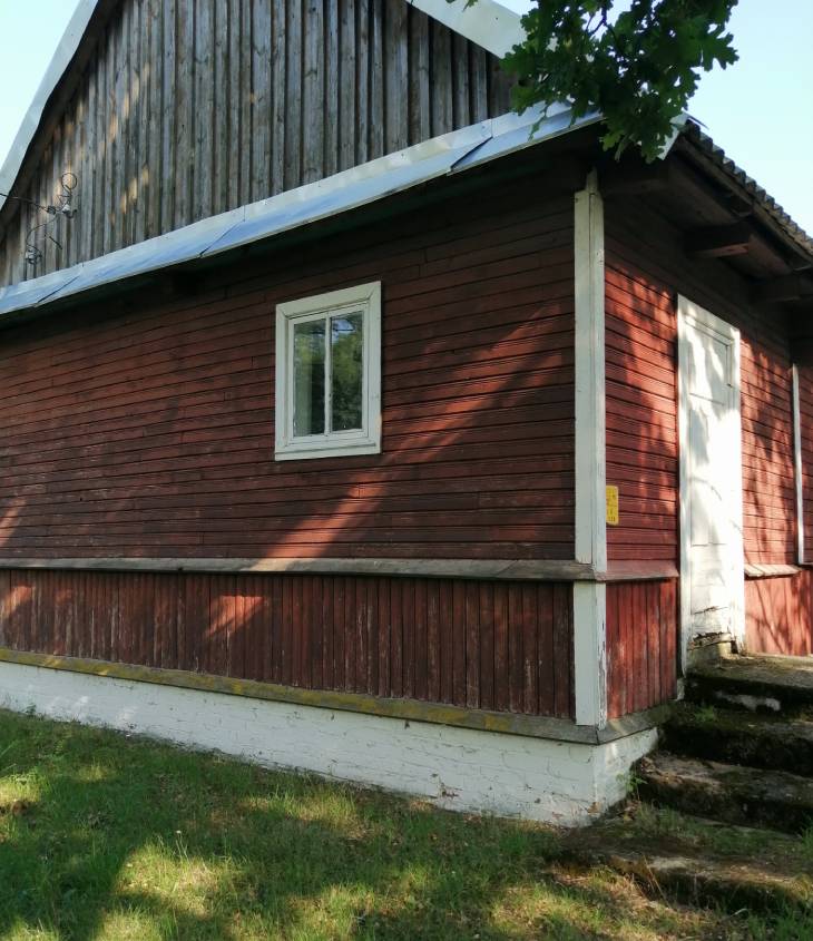 Здание клуба площадью 155 кв.м. в д. Болота Кобринского района предлагают вовлечь в хозоборот