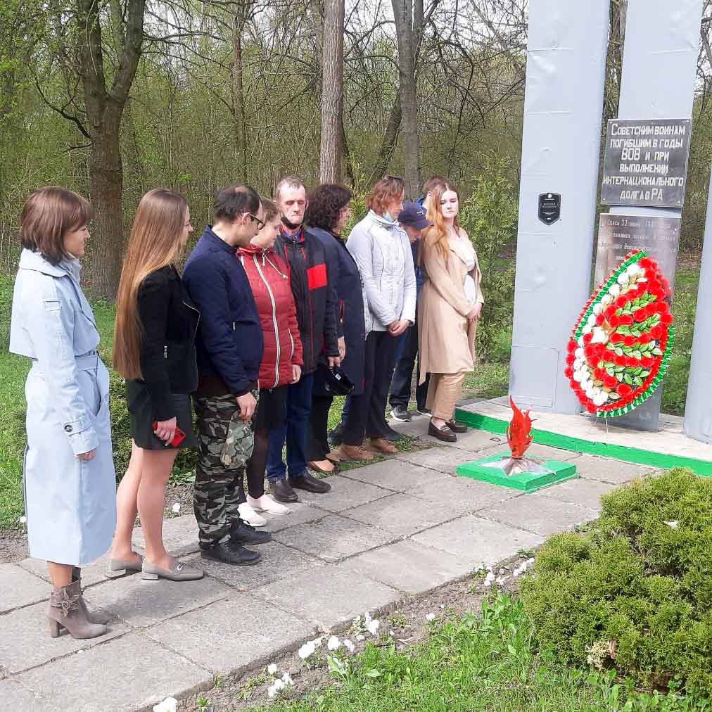 Чтобы помнили… В Кобринском районе почтили память героев Великой Отечественной войны и погибших мирных жителей