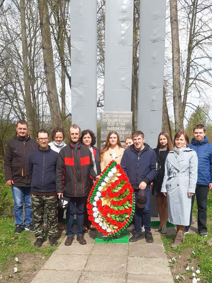 Чтобы помнили… В Кобринском районе почтили память героев Великой Отечественной войны и погибших мирных жителей