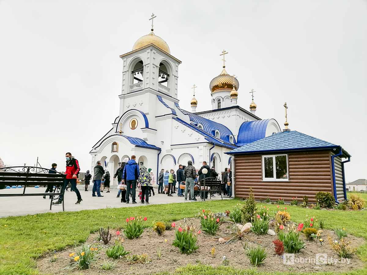 Христос воскресе! Кобрин православный празднует Пасху Христову