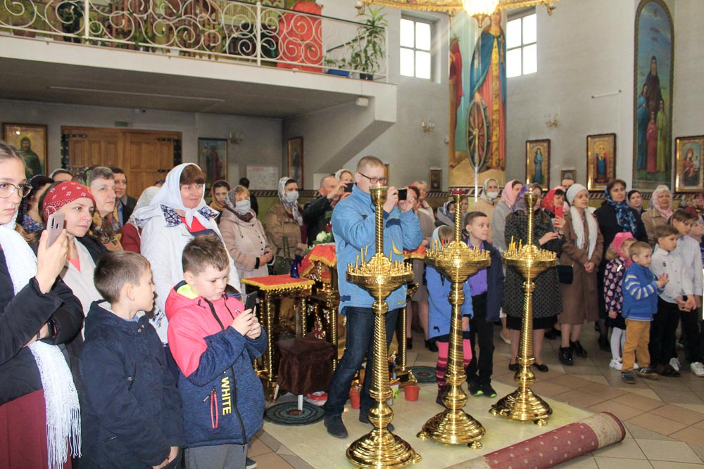 voskresn schools kobrin 001