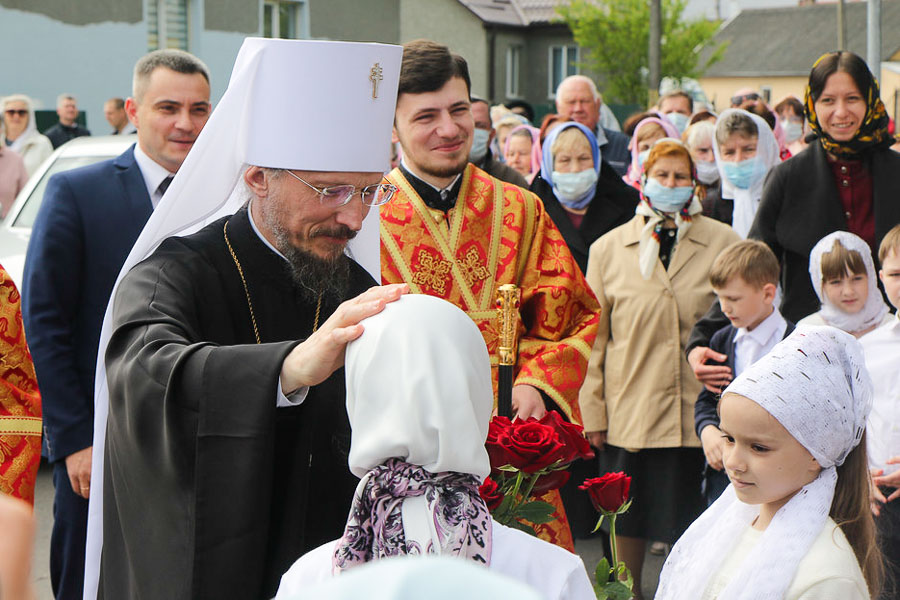 23 мая с визитом на Кобринскую землю прибыл Митрополит Вениамин, Патриарший Экзарх всея Беларуси