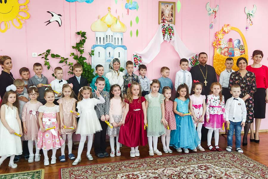 Утренник, посвящённый празднику Пасхи, прошёл в детской группе ясли-сада № 4 в Кобрине