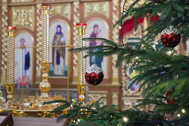 В новогоднюю ночь и 1 января в православных храмах Кобрина пройдут Богослужения