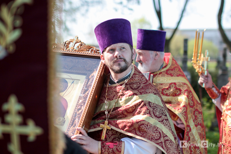 В Свято-Георгиевском храме Кобрина отметили престольный праздник