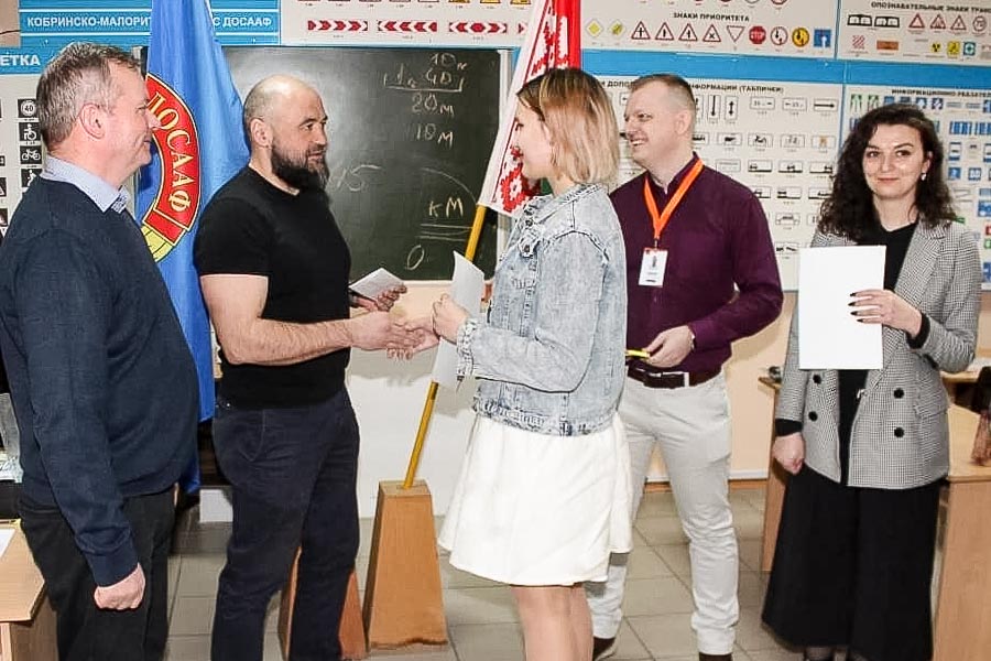 Подведены итоги соревнований по стрельбе из пневматической винтовки 2021 среди учреждений образования Кобринского района