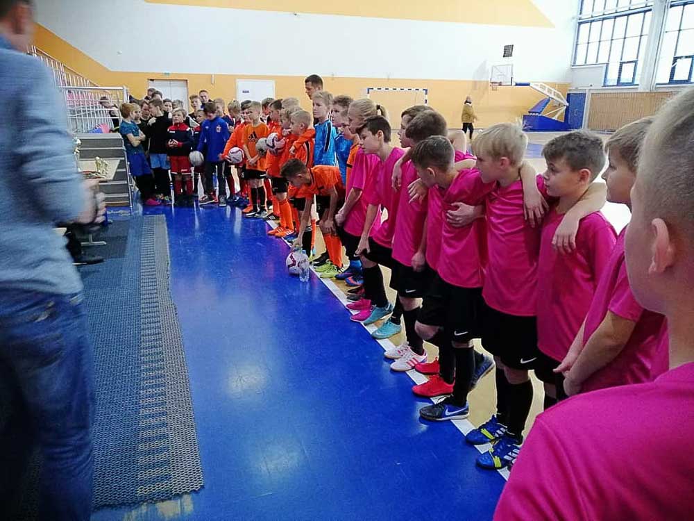 Юные футболисты из Кобрина выиграли золото в турнире LIDA WINTER CUP 2020