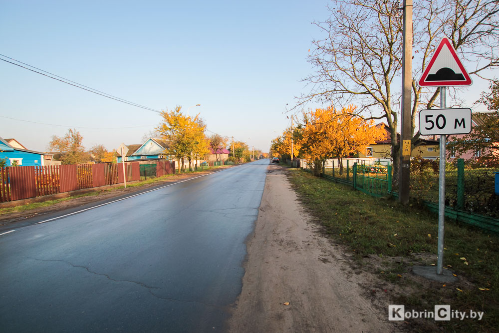 Новые знаки приоритета на перекрёстке улиц Свердлова и Чкалова