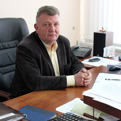direktor gkh kobrin