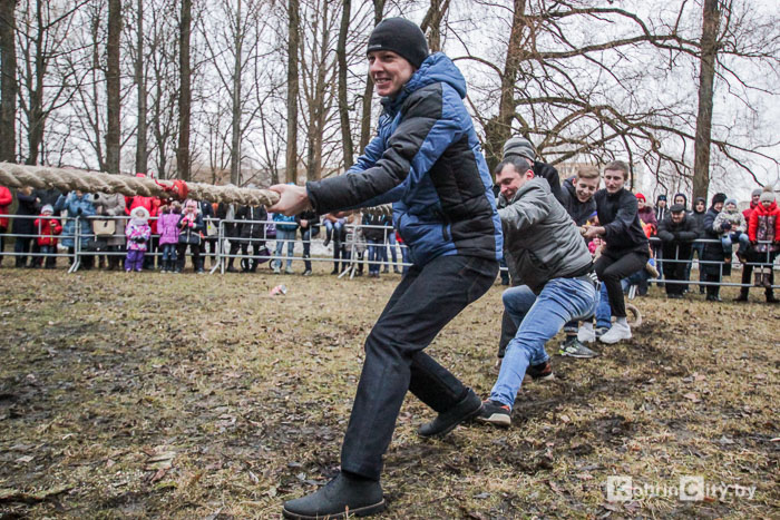 Масленица в Кобрине 2017