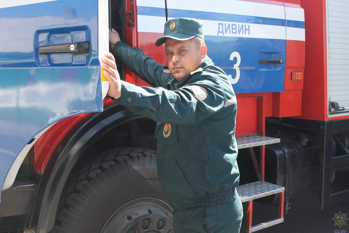 Первая смена пожарной аварийно-спасательной части №3 аг. Дивин Кобринского района