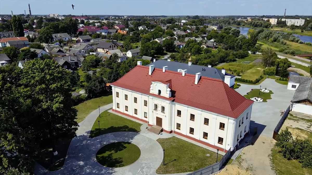 9 лет назад жители Кобрина и окрестностей обрели список иконы Божией Матери «Скоропослушница»