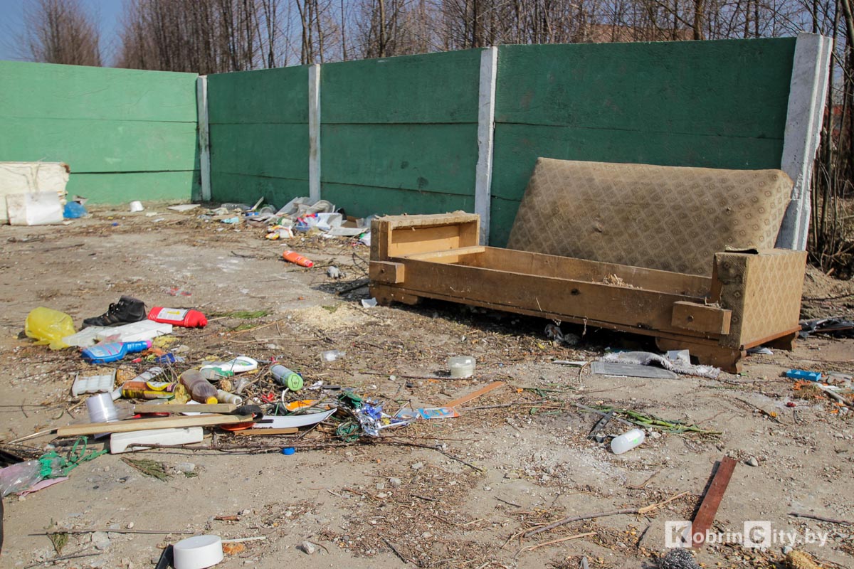 В Кобрине планируют ликвидировать 9 контейнерных площадок&nbsp;по сбору ТКО в частном секторе