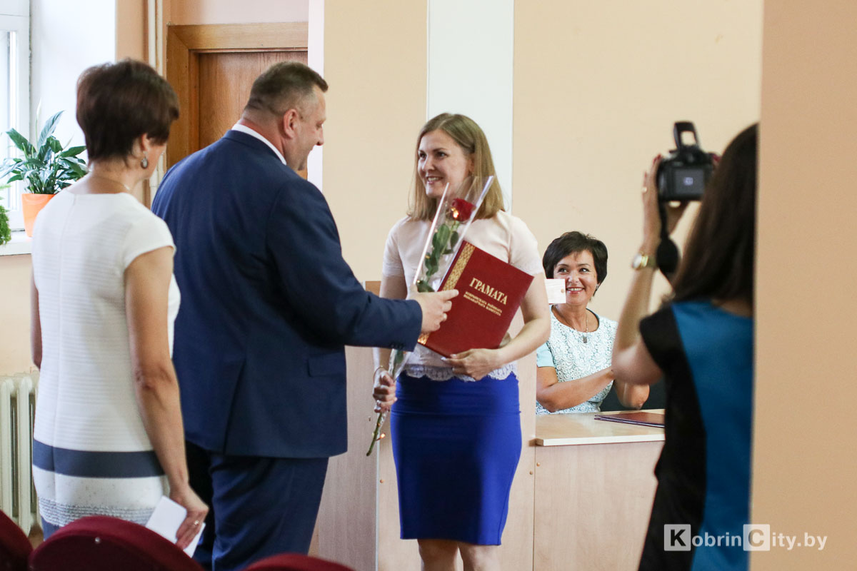 Кобринской налоговой службе 30 лет