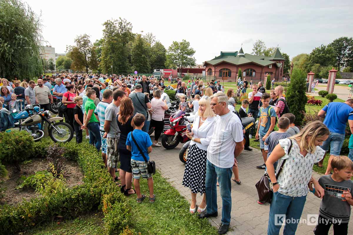 250-летие Кобринского парка имени Суворова