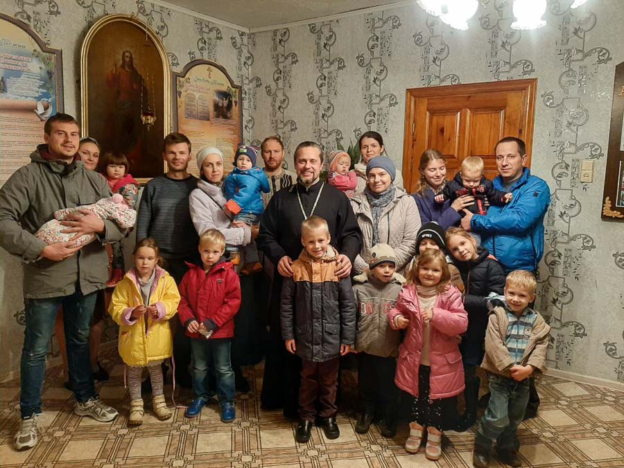 Где собираются и о чём говорят молодые семьи в Кобрине?