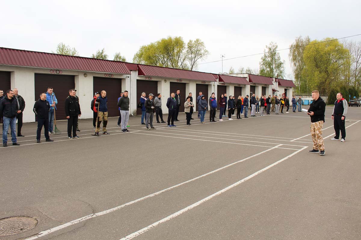 Коллектив отдела внутренних дел Кобринского райисполкома провел субботник