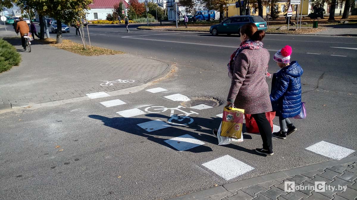 Велодорожки в Кобрине. Как правильно ездить на велосипеде
