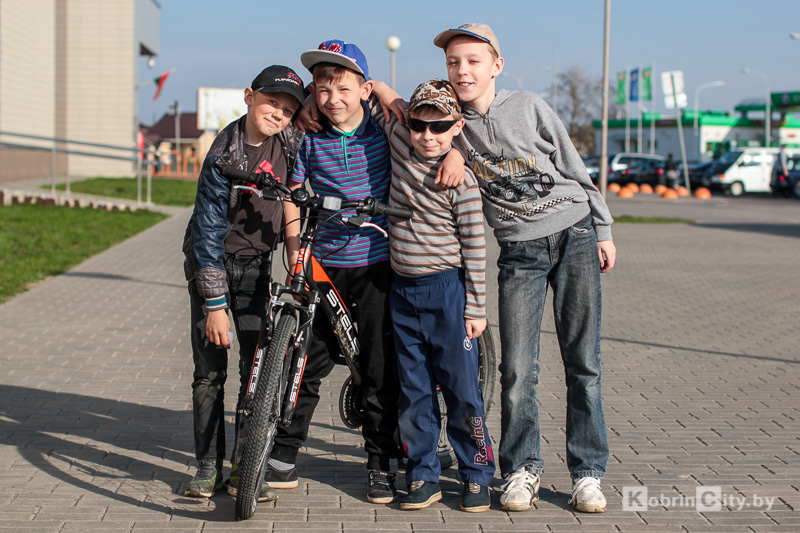 Весна пришла! Фоторепортаж с улиц Кобрина