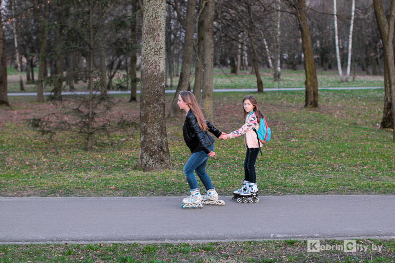 Весна пришла! Фоторепортаж с улиц Кобрина