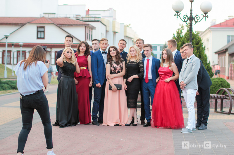 Кобрин. Выпускной 2017