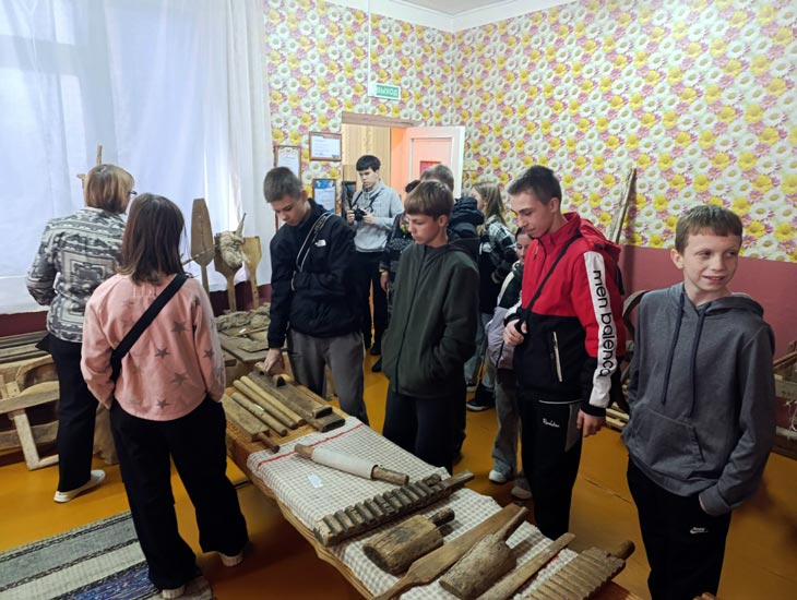 «Нас принимали по-королевски»: дети из Дивинского детского дома побывали с экскурсией на ОАО «Днепро-Бугское»