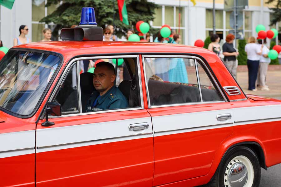 Кобрин с размахом отметил День пожарной службы Беларуси. Фоторепортаж