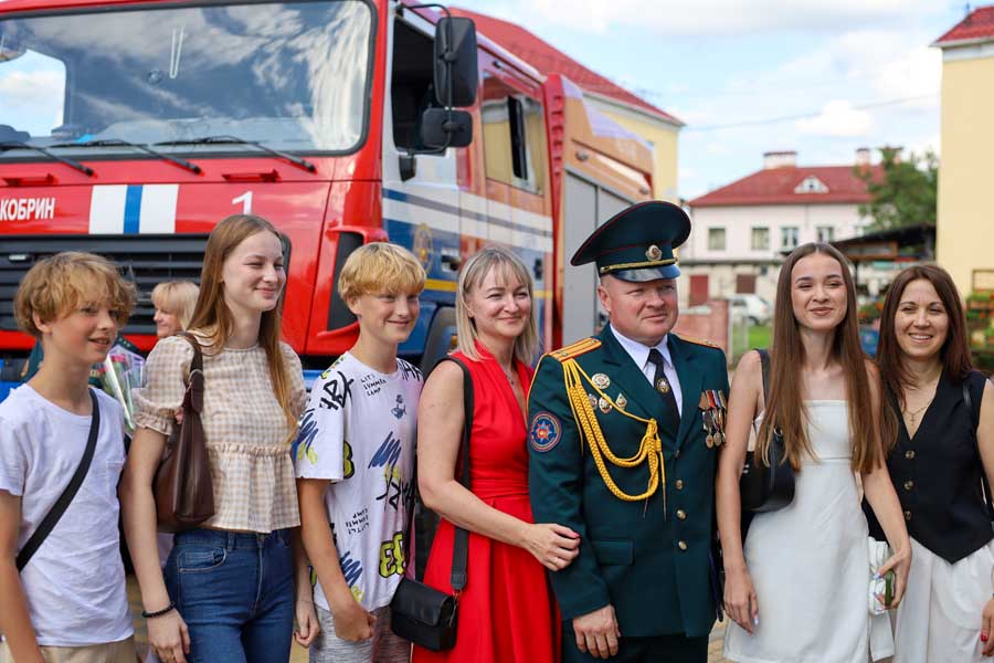 Кобрин с размахом отметил День пожарной службы Беларуси. Фоторепортаж