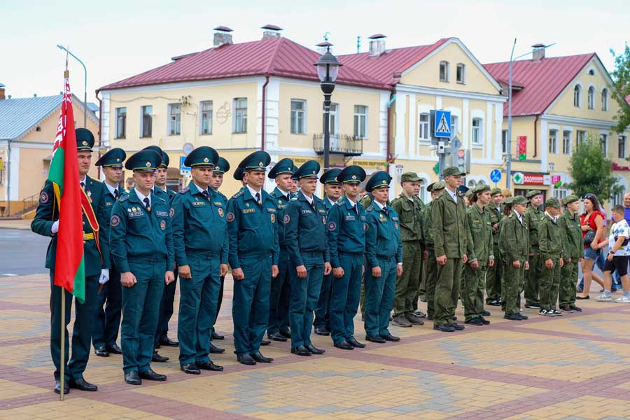 Кобрин с размахом отметил День пожарной службы Беларуси. Фоторепортаж