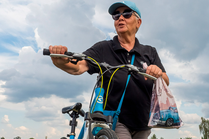 «Сейчас я полностью свободный человек». 72-летняя кобринчанка приседает по 150 раз в день и готова проехать 35 км на велосипеде