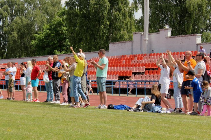 В Кобрине состоялся республиканский турнир Polesie Cup 2023 — на стадионе «Юность» выступили восемь команд из разных городов страны