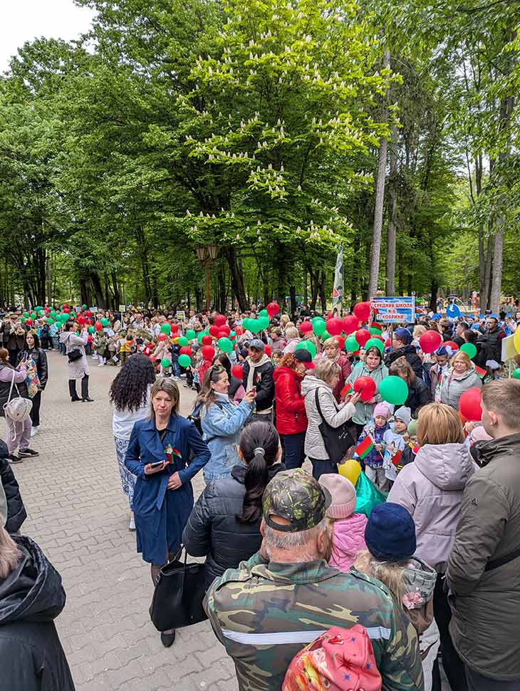 Кобрин отмечает 80-летие Победы. Фоторепортаж