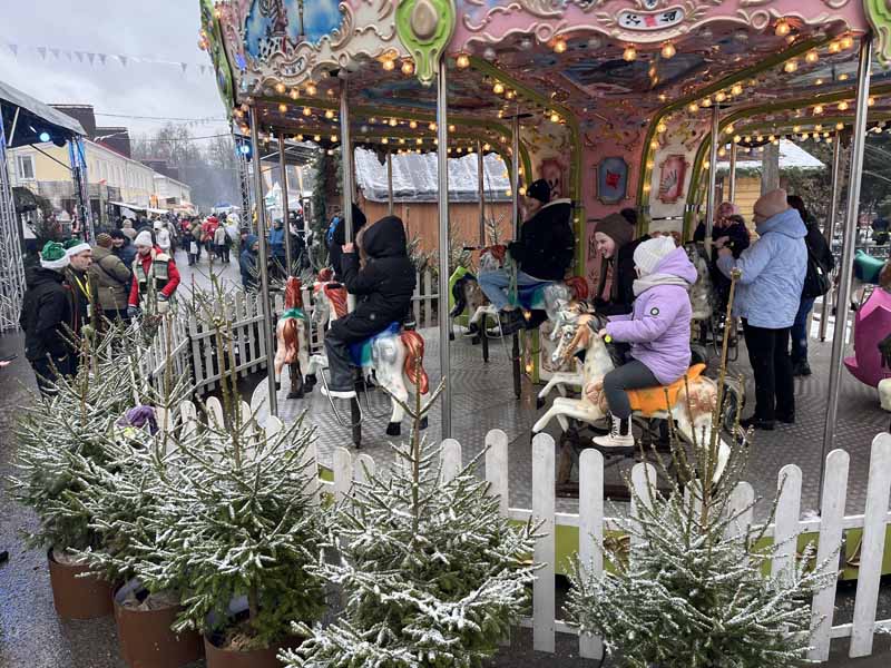 Чем удивляют мастера и подворья на фестивале-ярмарке «Берестейские сани-2025» в Кобрине