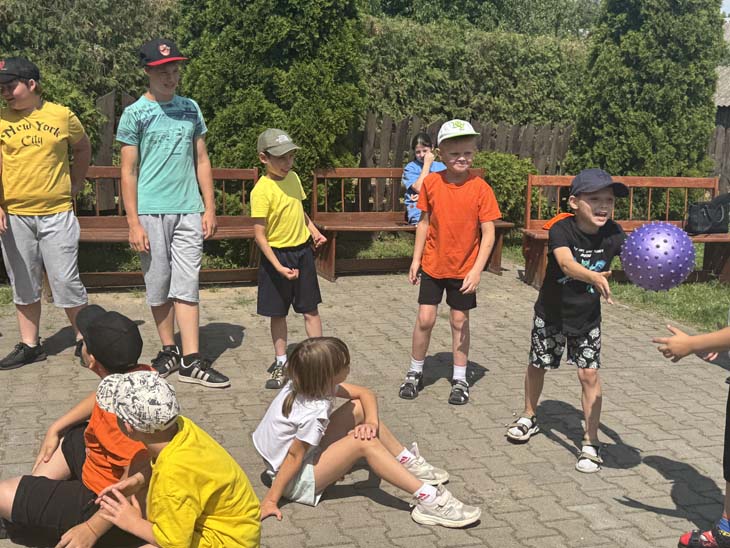 Праздник с погружением в белорусскую культуру: ребята из Кобринской детской деревни гостили на агроусадьбе «Полесские традиции»