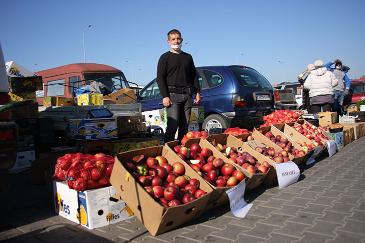 Осенние ярмарки в Кобринском районе: где и когда купить сельхозпродукцию