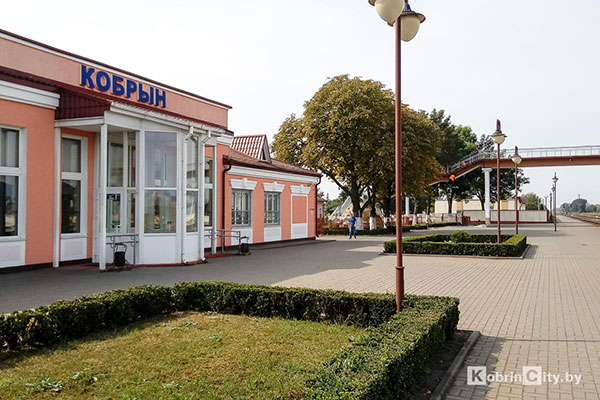 «Дачная» скидка на поездки в электричках снова начнёт действовать для пенсионеров с 1 мая