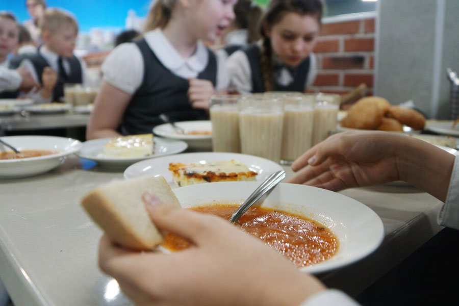 Питание в школах и детских садах Кобринского района подорожало. Узнали, насколько