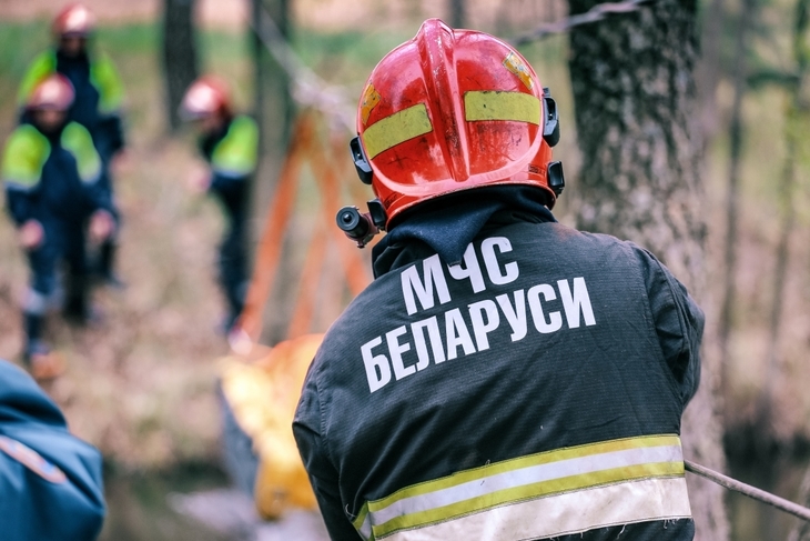 Кобринский РОЧС приглашает на службу по контракту молодых людей
